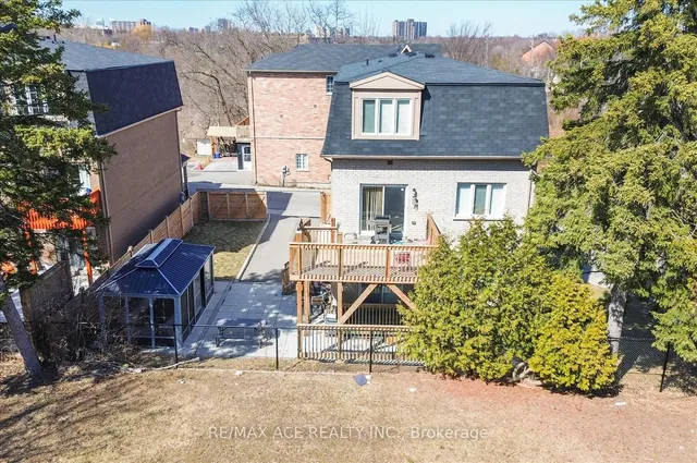 Additional property image - 27 Tillinghast Lane