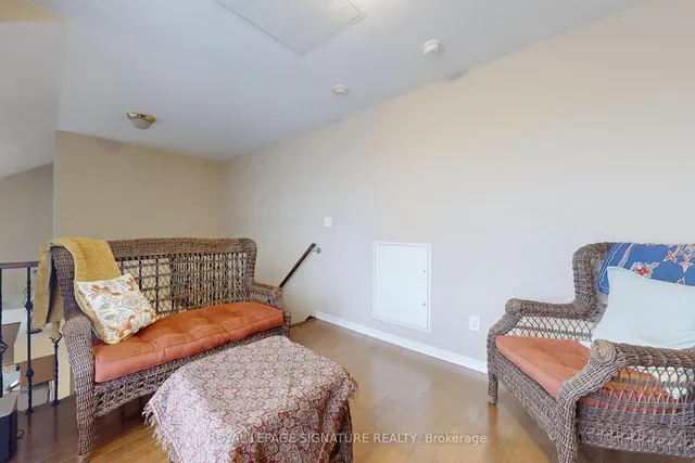 Additional property image - 649D Warden Ave Unit 24