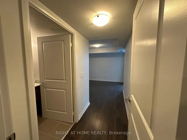Additional image 21 of 30 Meadowglen Pl Unit 501