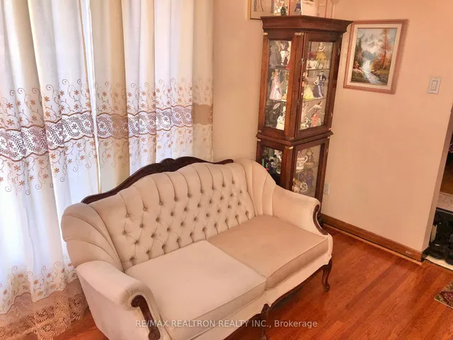 Additional property image - 848 Scarborough GolfClub Rd
