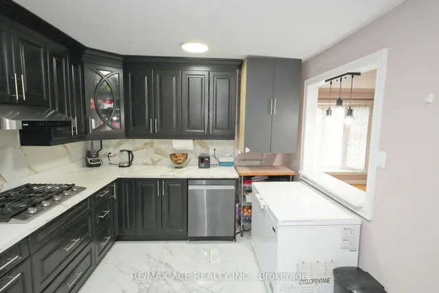 Additional property image - 42 Ravenview Dr