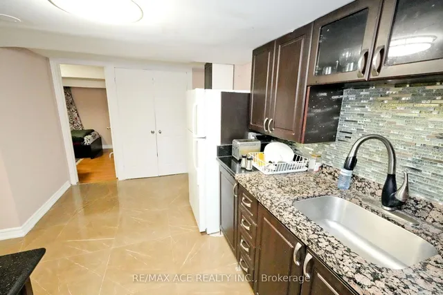 Additional property image - 42 Ravenview Dr