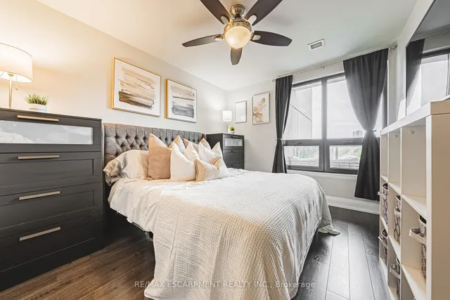 Additional property image - 181 James St Unit 402