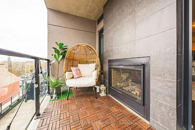 Additional property image - 181 James St Unit 402