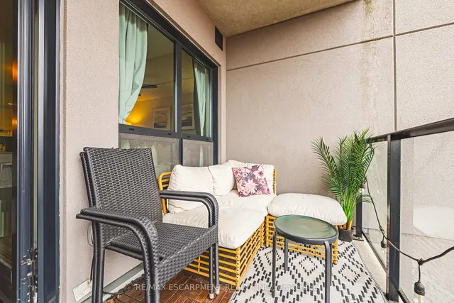 Additional property image - 181 James St Unit 402