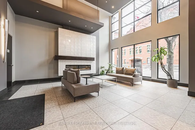 Additional property image - 181 James St Unit 402