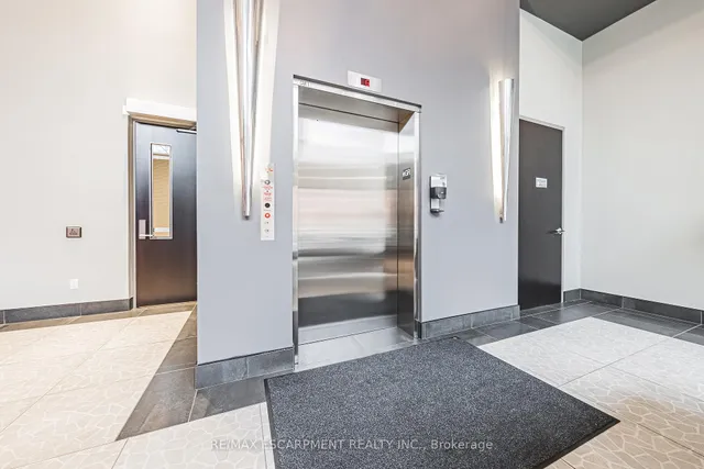 Additional property image - 181 James St Unit 402