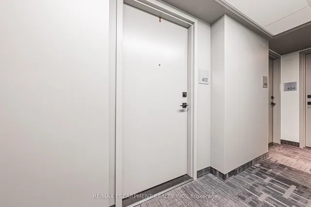 Additional property image - 181 James St Unit 402