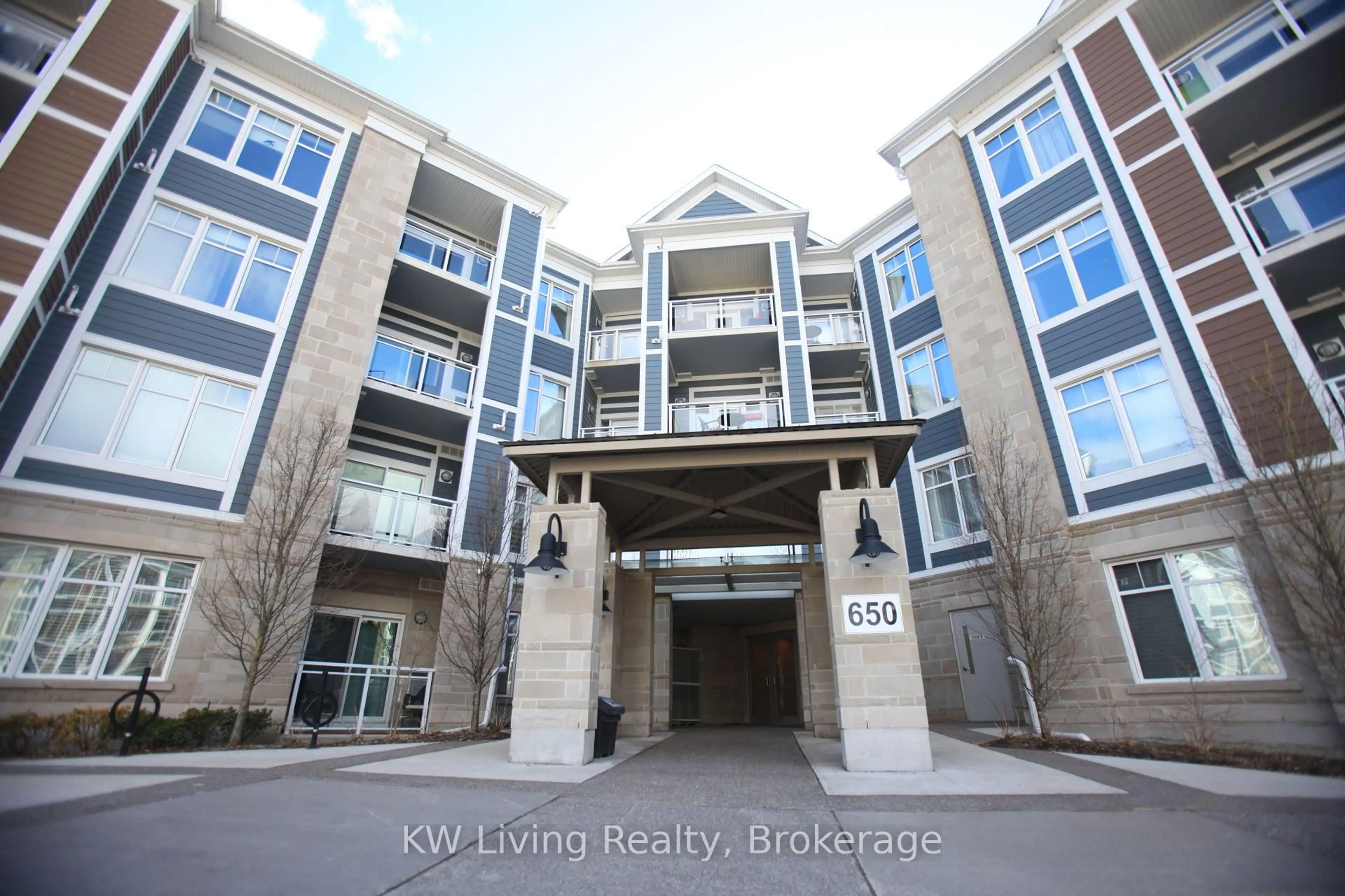 Unknown for 650 Gordon St #210, Whitby Ontario L1N 0C1
