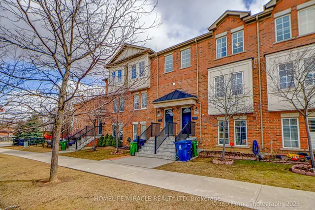 Primary image of 135 GREENBRAE Crct