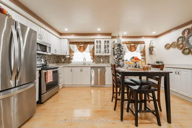 Additional property image - 200 Murison Blvd Unit 74