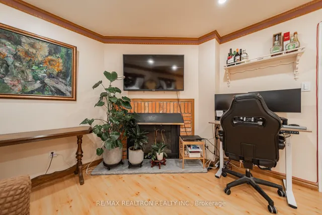 Additional property image - 200 Murison Blvd Unit 74