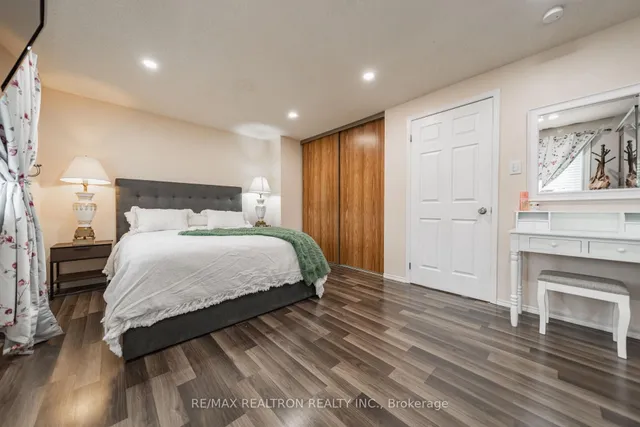 Additional property image - 200 Murison Blvd Unit 74