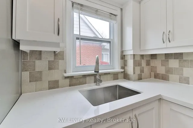 Additional property image - 11 Dorine Cres