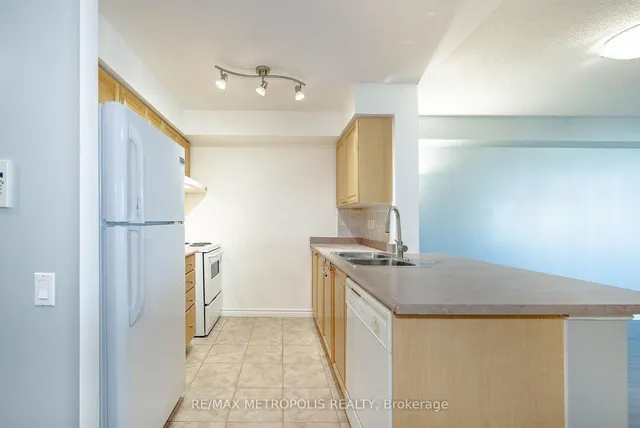 Additional property image - 61 Town Centre Crt Unit 605
