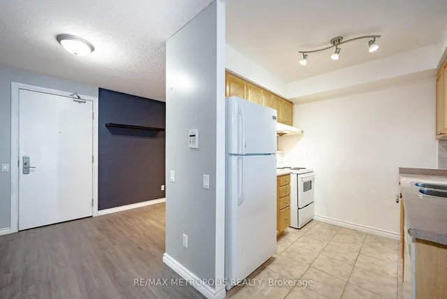 Additional property image - 61 Town Centre Crt Unit 605