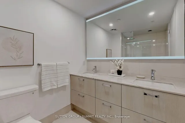 Additional property image - 1331 Queen St Unit TH 7
