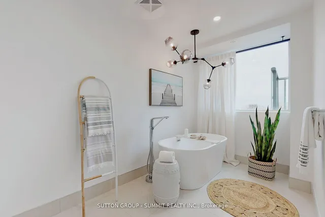Additional property image - 1331 Queen St Unit TH 7