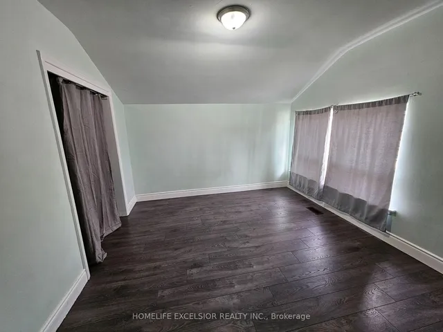 Additional property image - 82 Pandora Circ