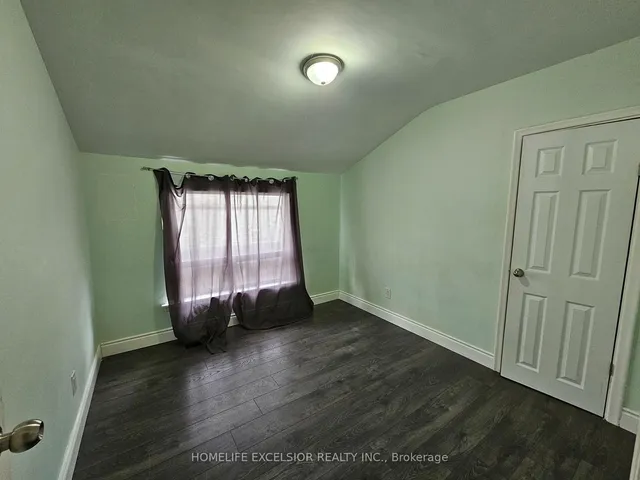 Additional property image - 82 Pandora Circ