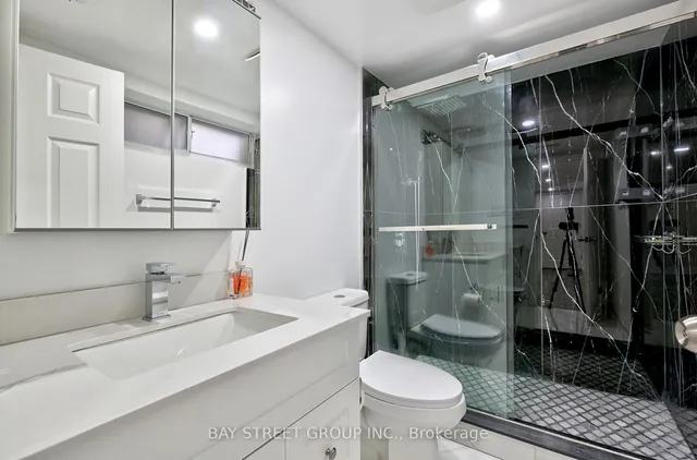 Additional property image - 150 Vauxhall Dr
