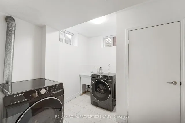 Additional property image - 22 Rupert St