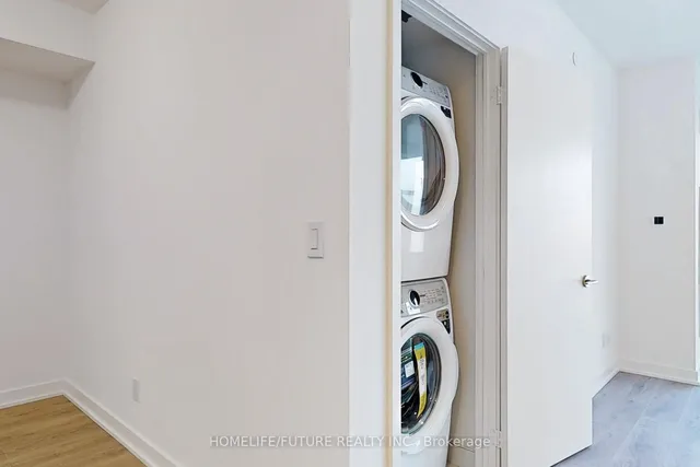 Additional property image - 2033 Kennedy Rd Unit 3303