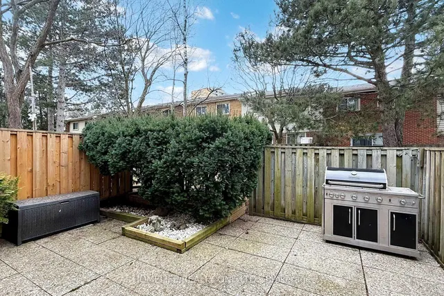 Additional property image - 91 L'amoreaux Dr Unit 76