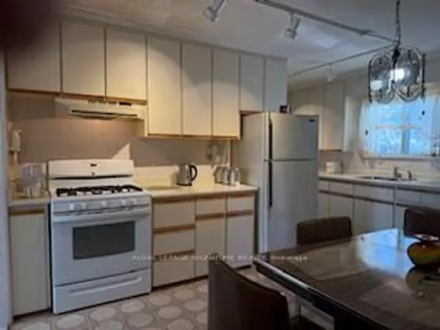 Additional property image - 7 Brumwell St