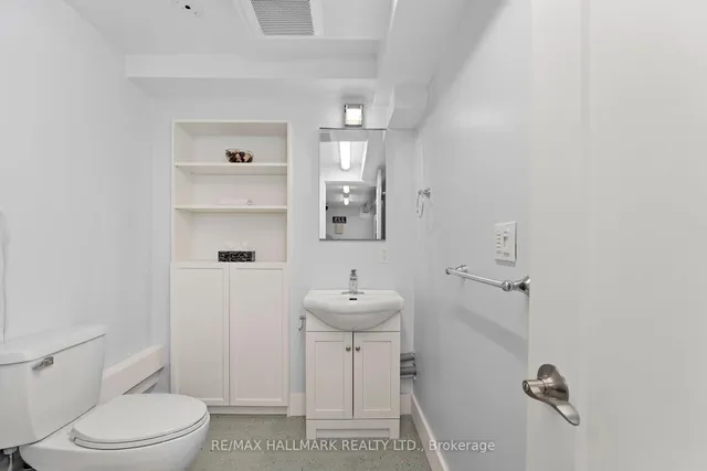 Additional property image - 272&276 King Edward Ave