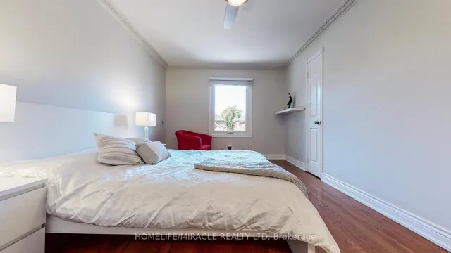 Additional property image - 24 Royal Rouge Tr
