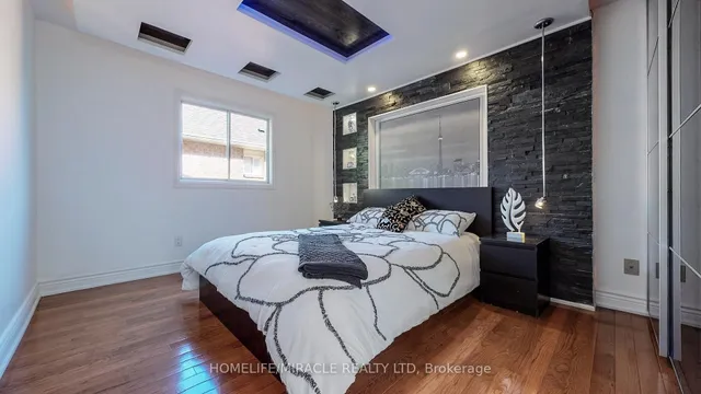 Additional property image - 24 Royal Rouge Tr