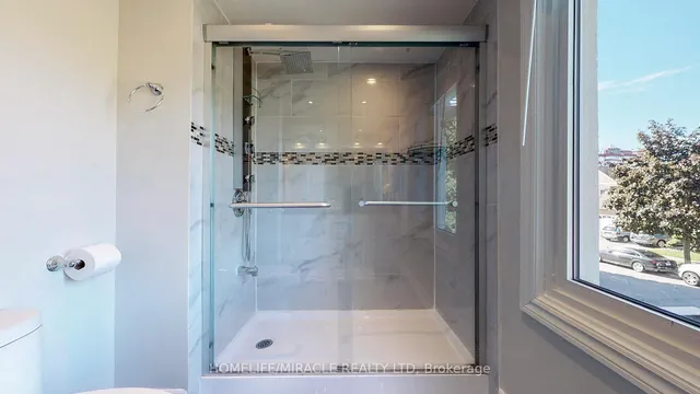 Additional property image - 24 Royal Rouge Tr
