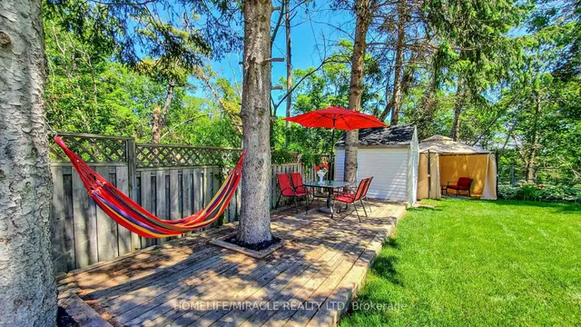 Additional property image - 24 Royal Rouge Tr