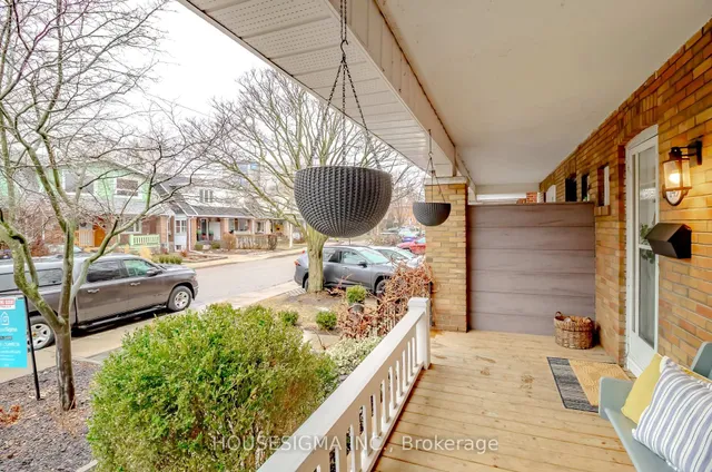 Additional property image - 149 Queensdale Ave