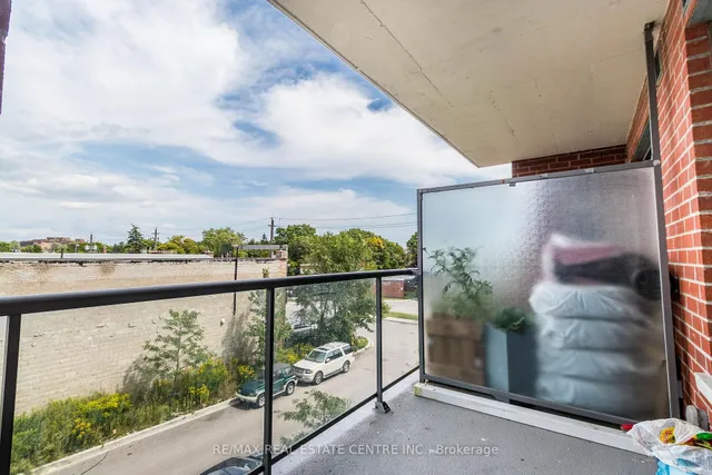 Additional image 10 of 22 East Haven Dr Unit 306