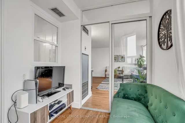 Additional property image - 2466 Eglinton Ave Unit 1119