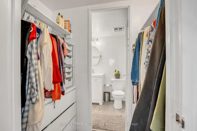 Additional property image - 2466 Eglinton Ave Unit 1119