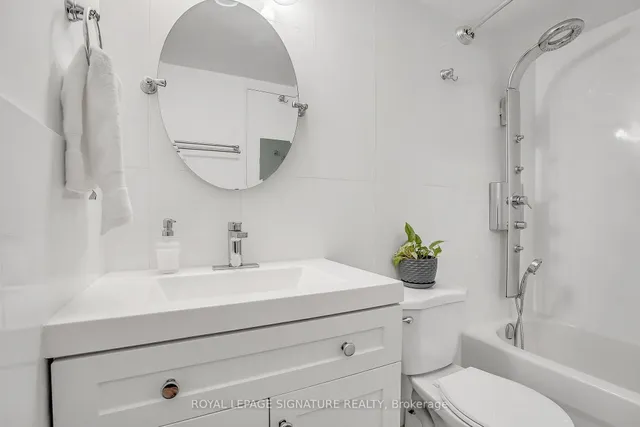Additional property image - 2466 Eglinton Ave Unit 1119