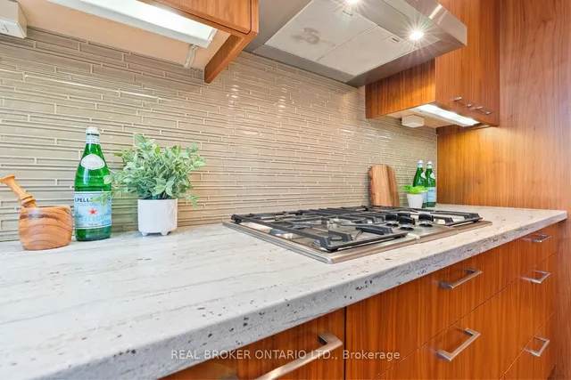 Additional property image - 51 Seymour Ave