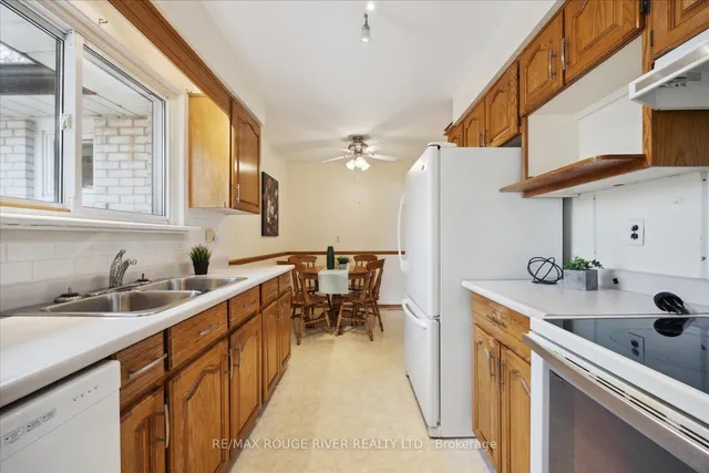 Additional property image - 68 Ravine Park Cres
