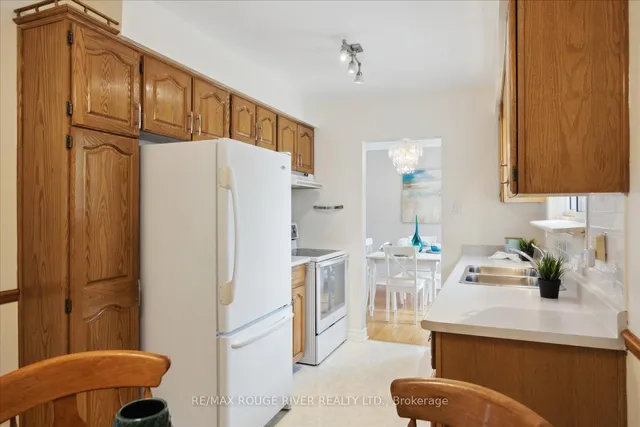 Additional property image - 68 Ravine Park Cres