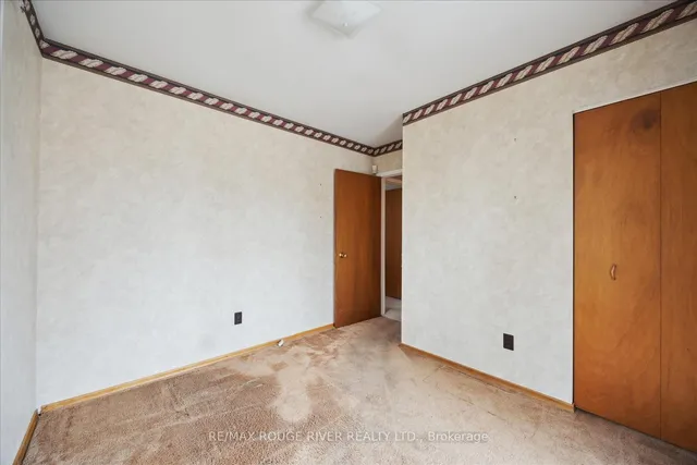 Additional property image - 68 Ravine Park Cres