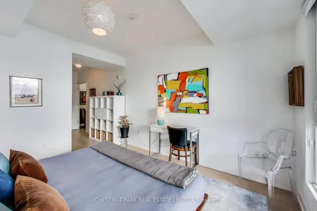 Additional property image - 1331 Queen St Unit 604