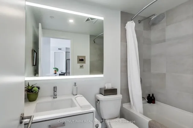 Additional property image - 1331 Queen St Unit 604
