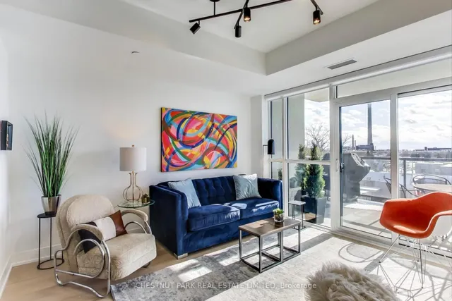 Additional property image - 1331 Queen St Unit 604