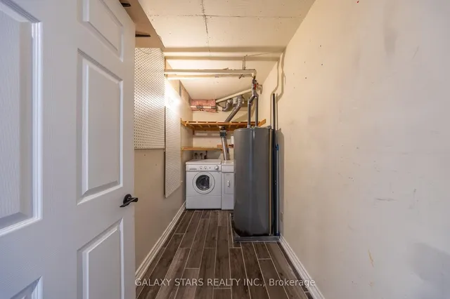 Additional property image - 4725 Sheppard Ave Unit 1611