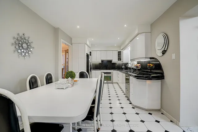 Additional property image - 112 Agincourt Dr