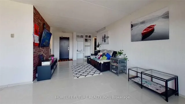 Additional property image - 2 Glamorgan Ave Unit 1003