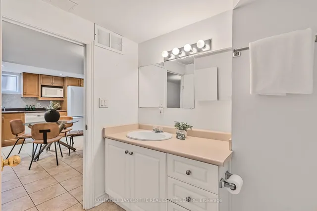 Additional property image - 2 Ghent Crt